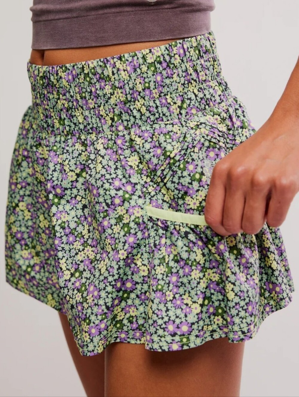 Free People Get Your Flirt On Shorts Ditsy Floral NWT